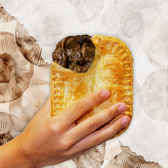 SHROOM WITH A MOO Steak & Mushroom Pie 7oz